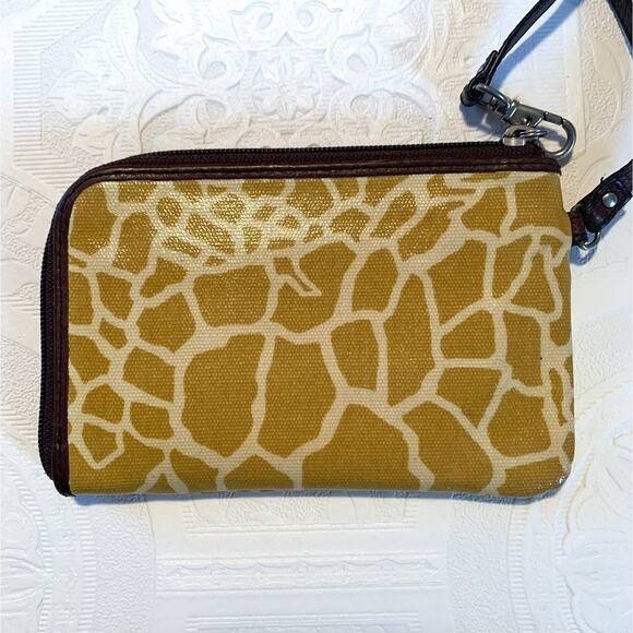 Fossil Key Per Coated Canvas Giraffe Yellow Wristlet Wallet Keyhole Logo - Picture 3 of 7